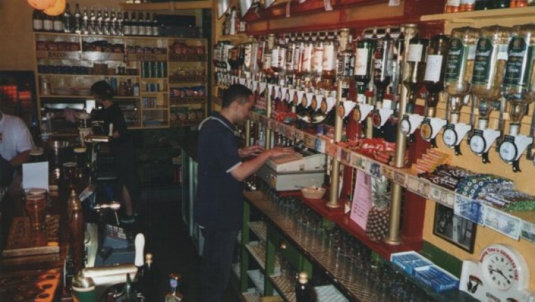 Nice straight lines, all neat & tidy, liquor, sweets, fresh pineapple & a pristine pink copy of the Macpherson report behind the Bar - It could only be the Trent House, back in the day...